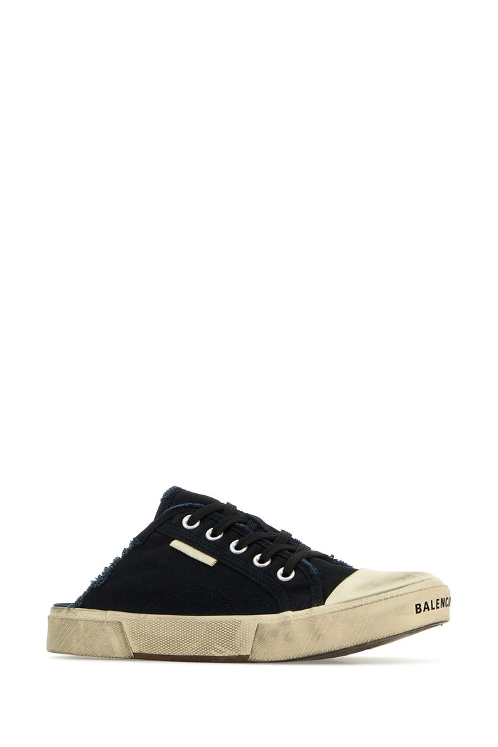 Black canvas Paris slippers