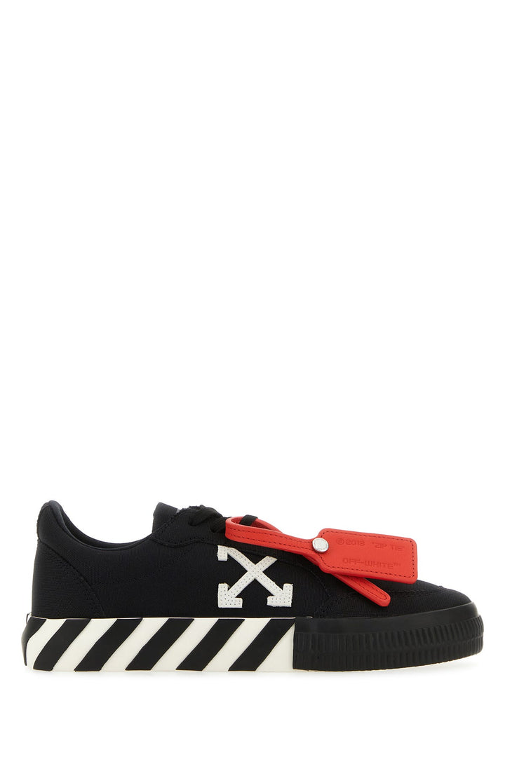 Black canvas Low Vulcanized sneakers