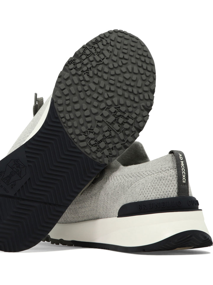 Runner Sneakers & Slip-On Grey