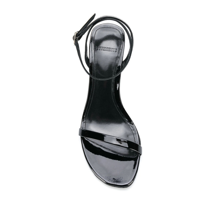Vetements Sandali - Nero | Wanan Luxury