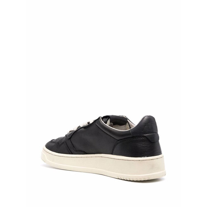 Autry Sneakers - Black | Wanan Luxury