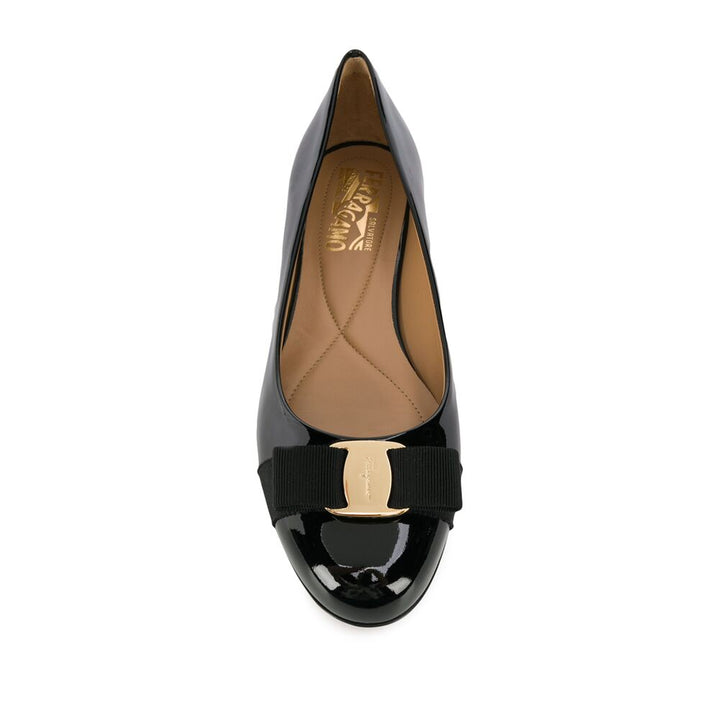 Ferragamo Ballerine - Nero | Wanan Luxury