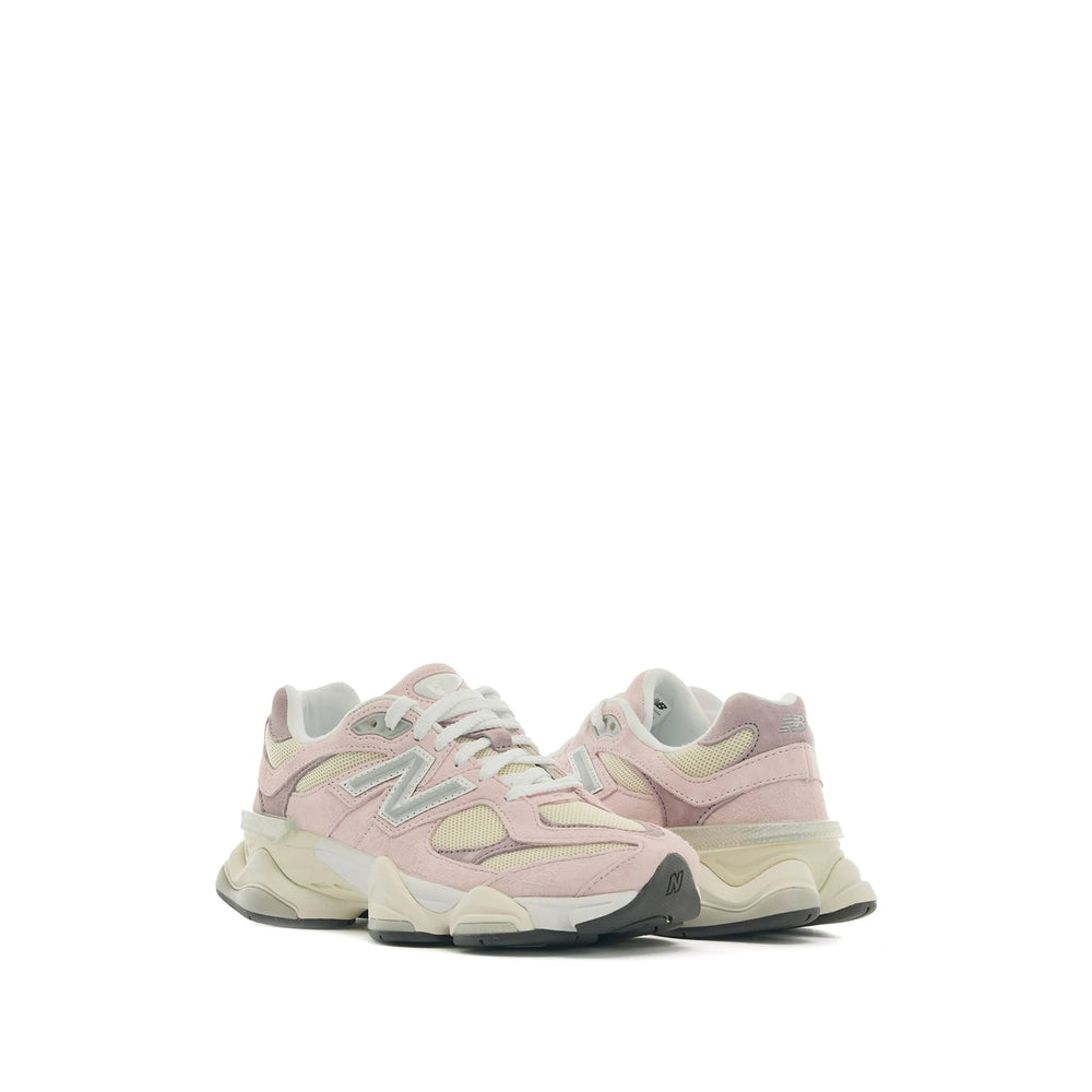 New Balance Sneakers - Pink | Wanan Luxury