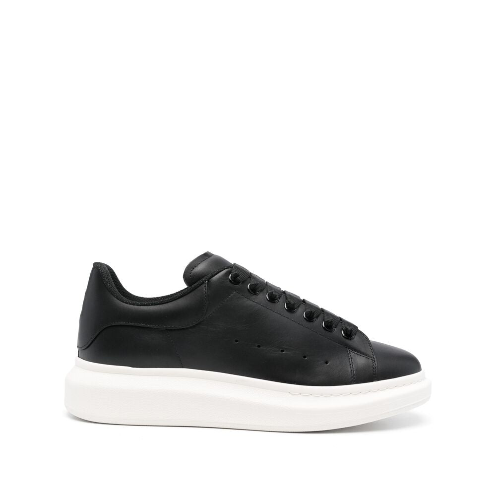 Alexander Mcqueen Sneakers - Black | Wanan Luxury