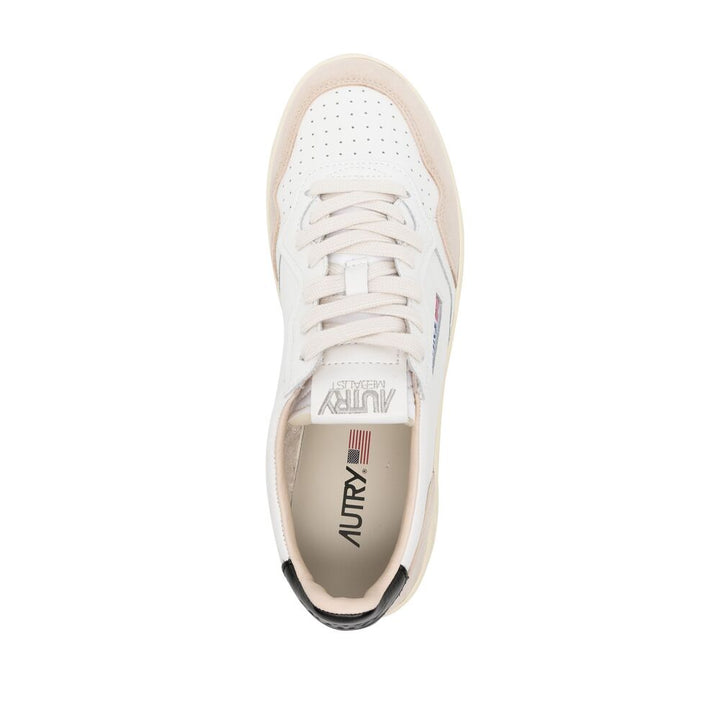 Autry Sneakers - White | Wanan Luxury