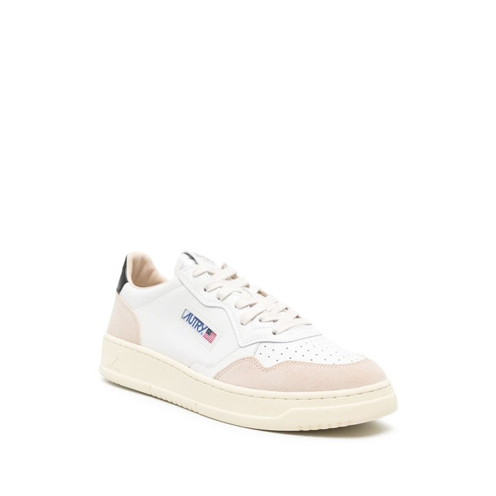 Autry Sneakers - White | Wanan Luxury