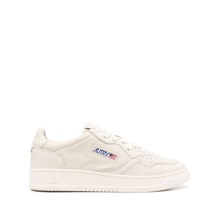 Autry Sneakers - White | Wanan Luxury