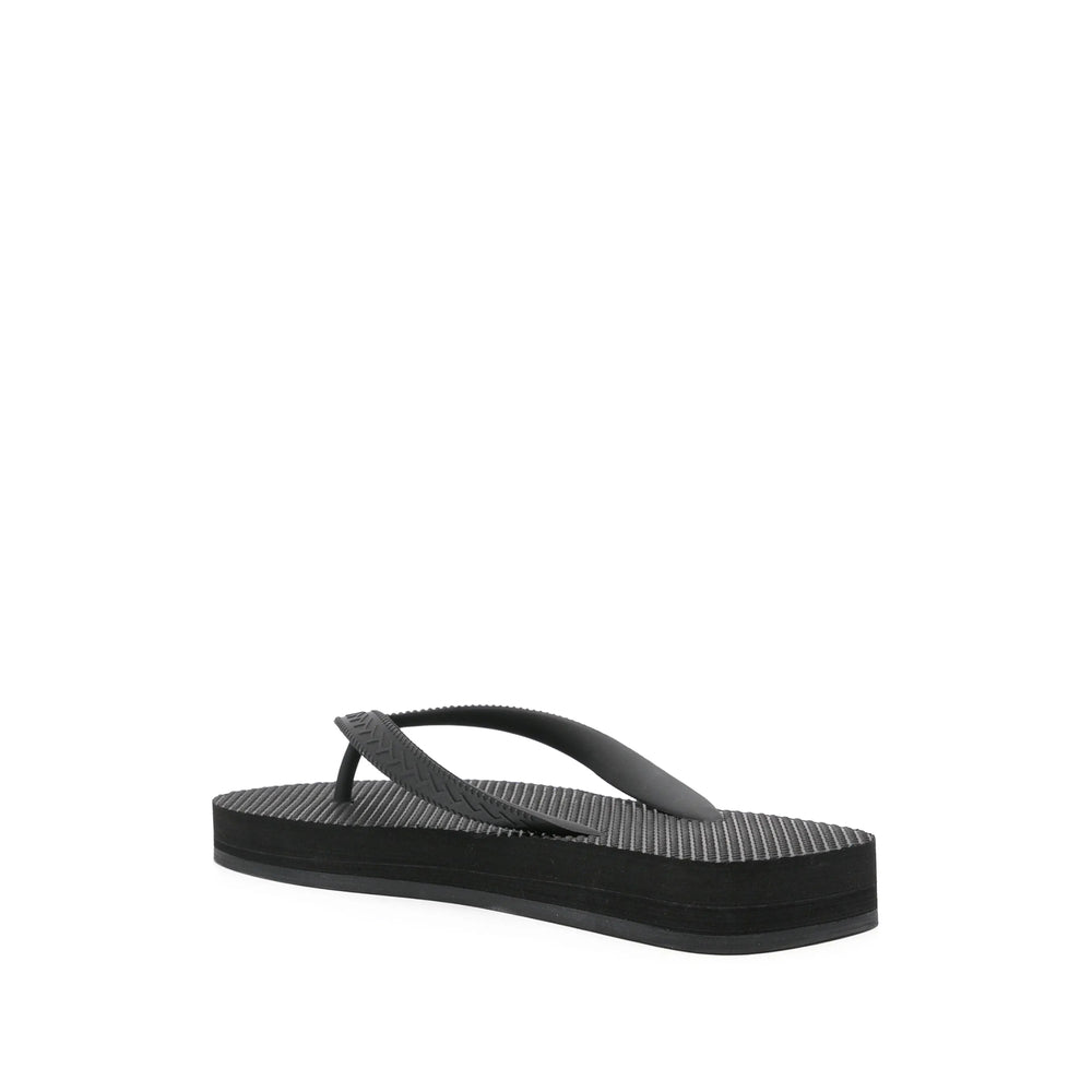 Dsquared2 Slippers - Black | Wanan Luxury