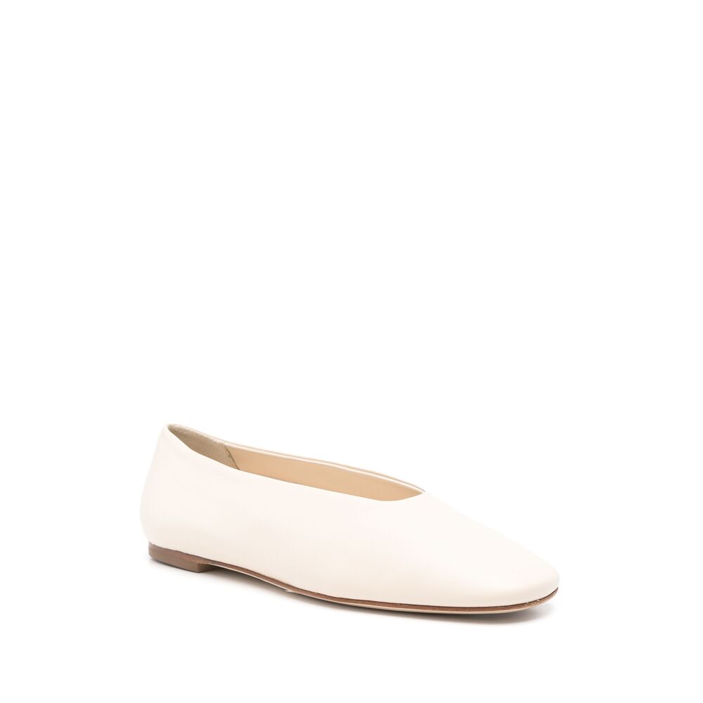 Aeyde Ballerine - Neutro | Wanan Luxury