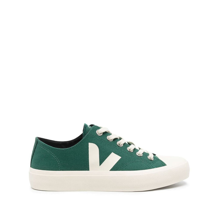 Veja Sneakers - Green | Wanan Luxury