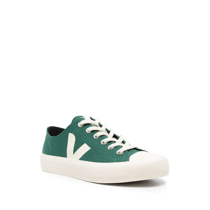 Veja Sneakers - Green | Wanan Luxury