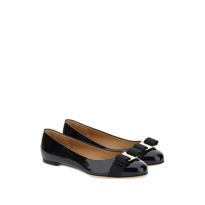 Ferragamo Ballet Flats - Black | Wanan Luxury
