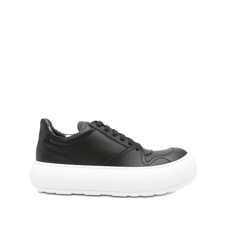Moschino Sneakers - Black | Wanan Luxury