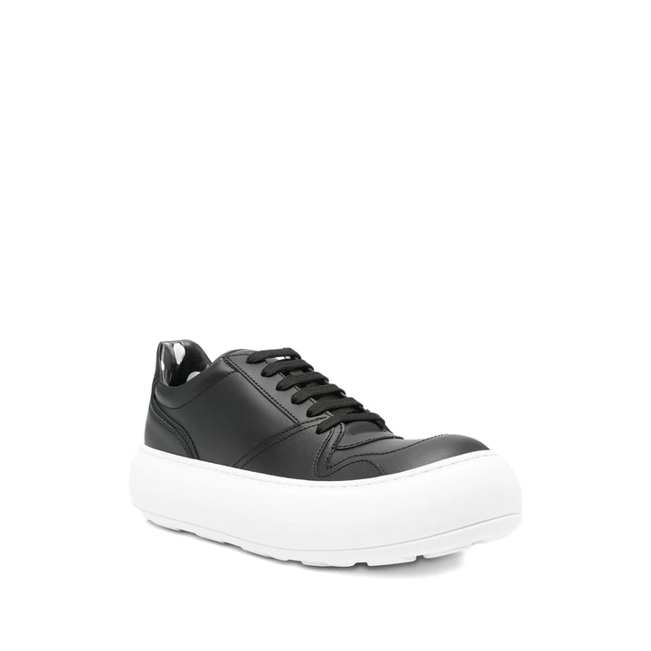 Moschino Sneakers - Black | Wanan Luxury